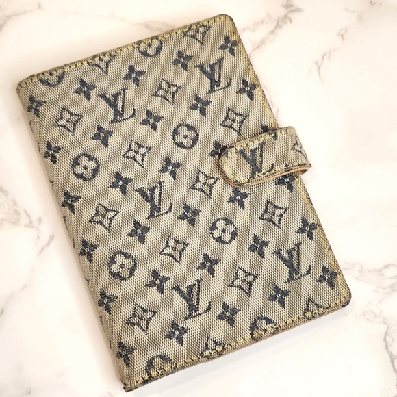 Authentic Louis Vuitton Mini Lin PM Agenda - Picture 2 of 8